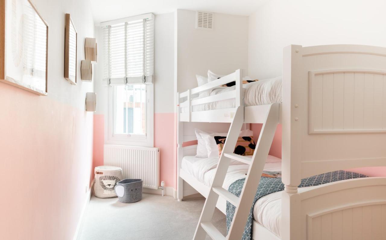 Апартаменты The Chelsea Arms - Bright 3Bdr With Garden & Private Parking Лондон Экстерьер фото