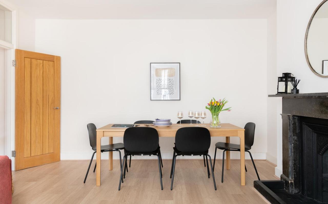 Апартаменты The Chelsea Arms - Bright 3Bdr With Garden & Private Parking Лондон Экстерьер фото